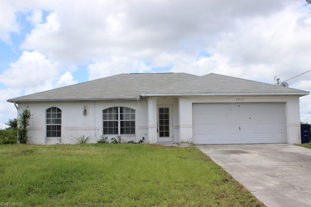 3214 39th St SW, Lehigh Acres, FL 33976
